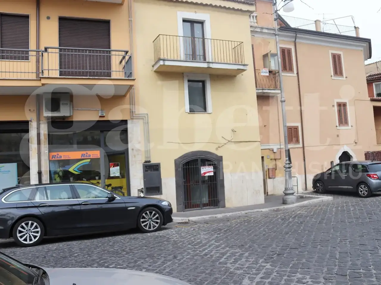 Negozio in Via Lungoliri Rosati Snc, Sora, {3} - Foto 1