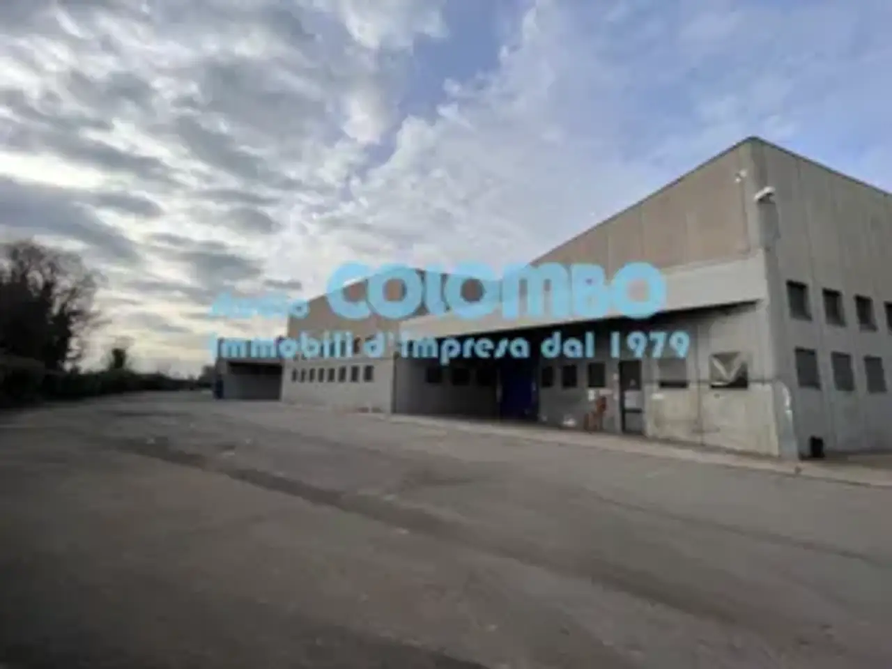 Capannone in Via Luigi Abbiati, Brescia, {3} - Foto 2