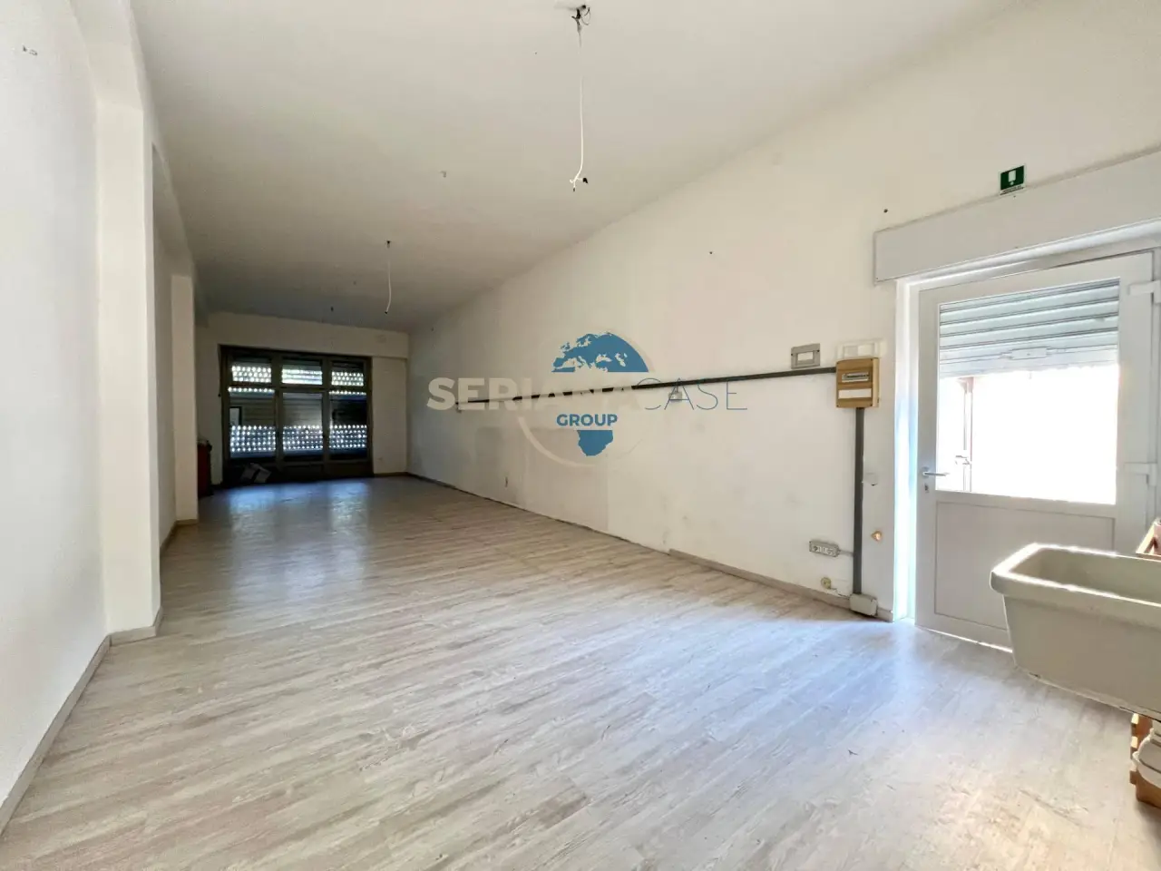 Negozio in Via Crescenzi, Bergamo, {3} - Foto 1