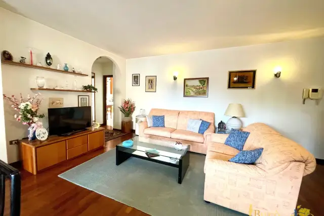 4-room flat in Strada Quarta 6, Parma - Photo 1