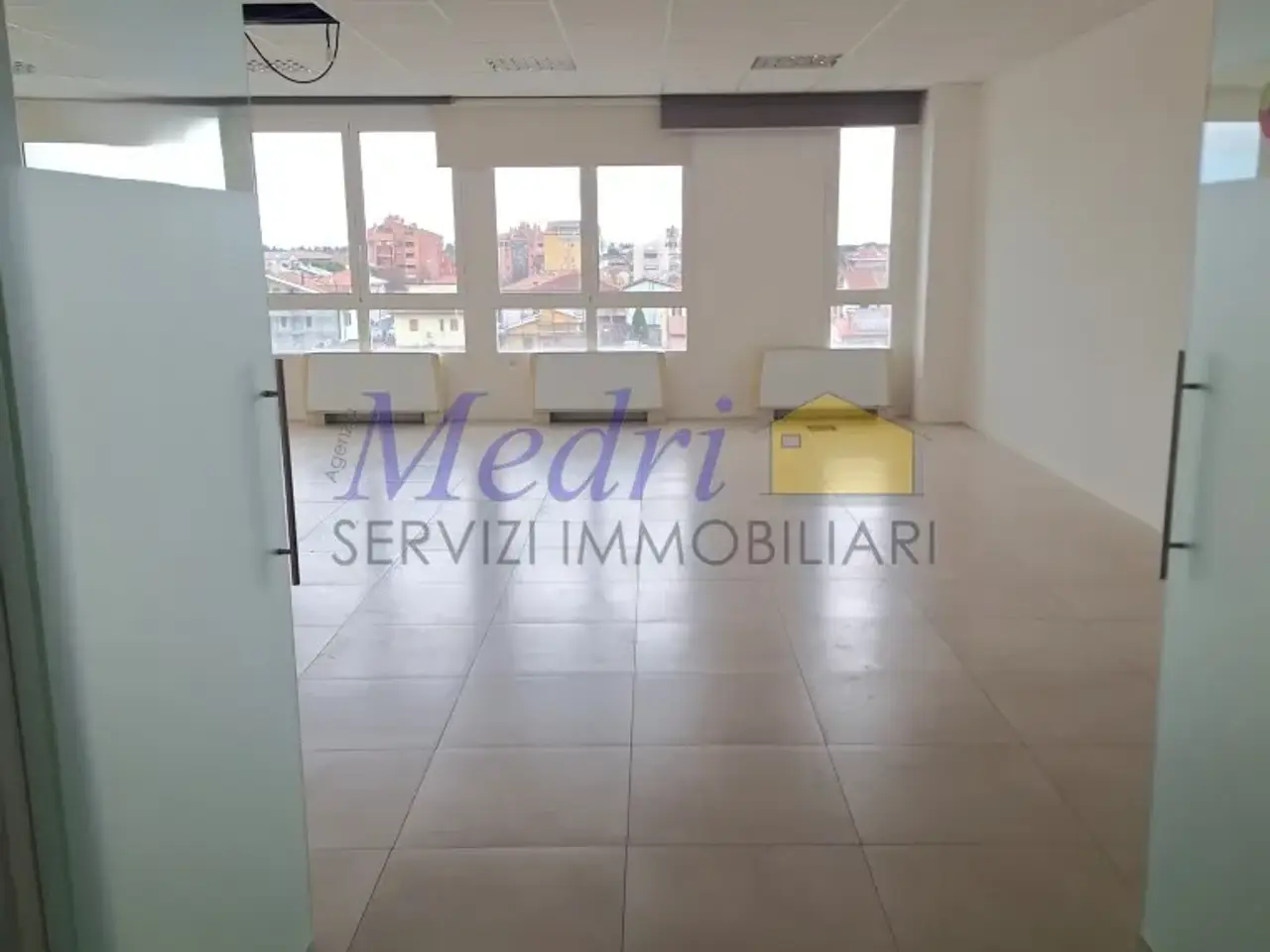 Ufficio in Via Giordano Bruno 260, Cesena, {3} - Foto 2