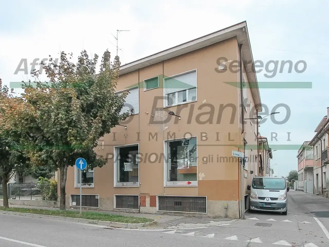 Ufficio in Via Giuseppe Verga, Seregno, {3} - Foto 1