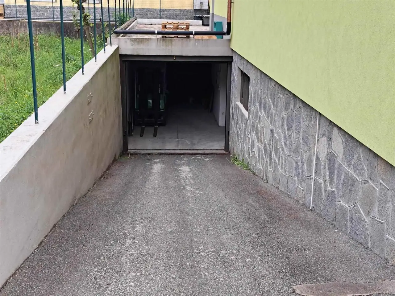 Magazzino in Via Roma, Donnas, {3} - Foto 1