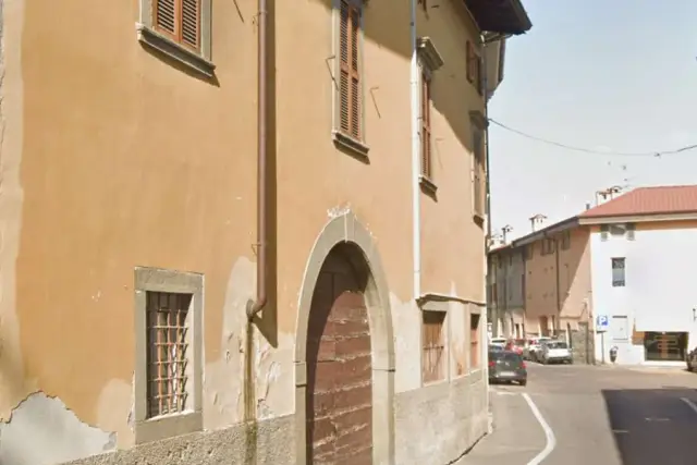 Apartament in  Via Francesco Mazza, Martinengo - Photo 1