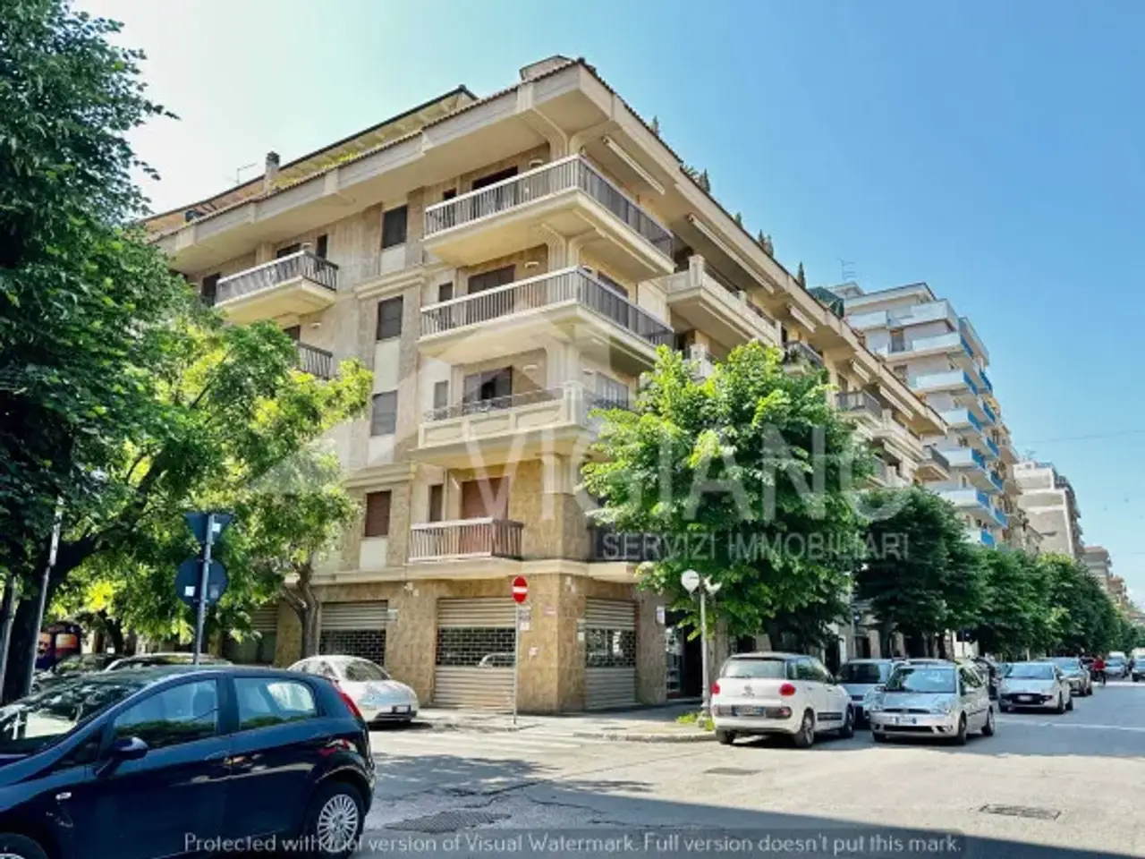 Negozio in Corso Pietro Giannone, Foggia, {3} - Foto 1
