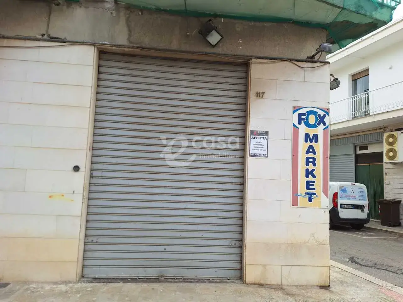 Palazzina commerciale in Via Crocecchia 117, Noicattaro, {3} - Foto 2