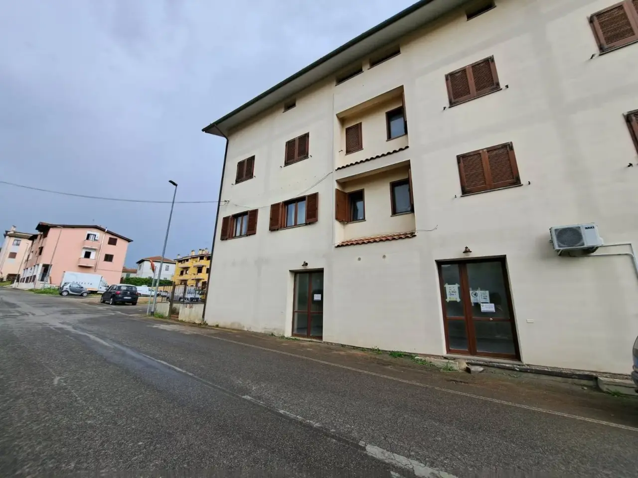 Negozio in Via Mariano Romiti, Vejano, {3} - Foto 1