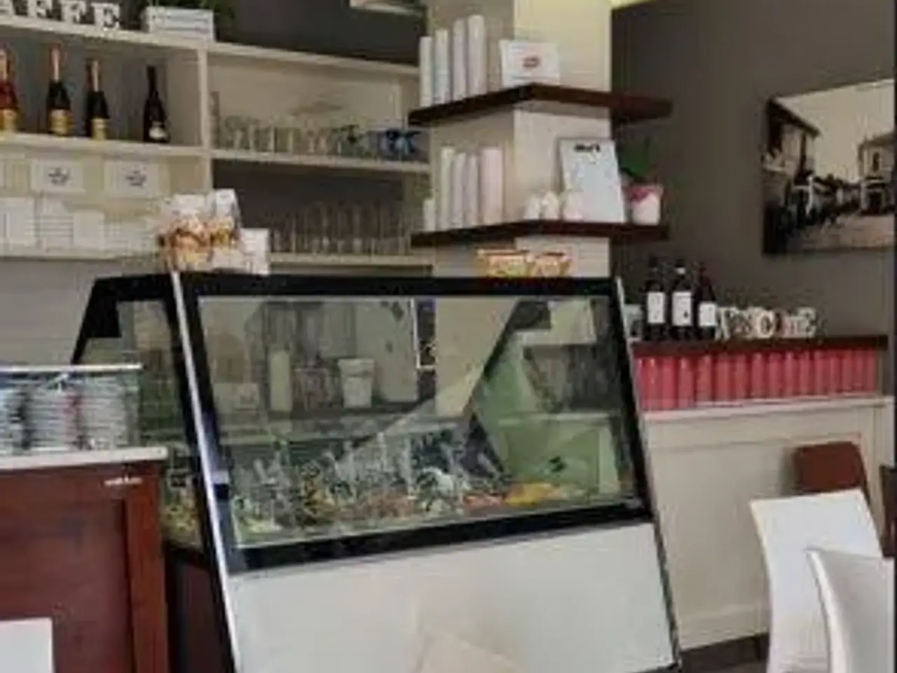 Bar in , Legnano, {3} - Foto 2