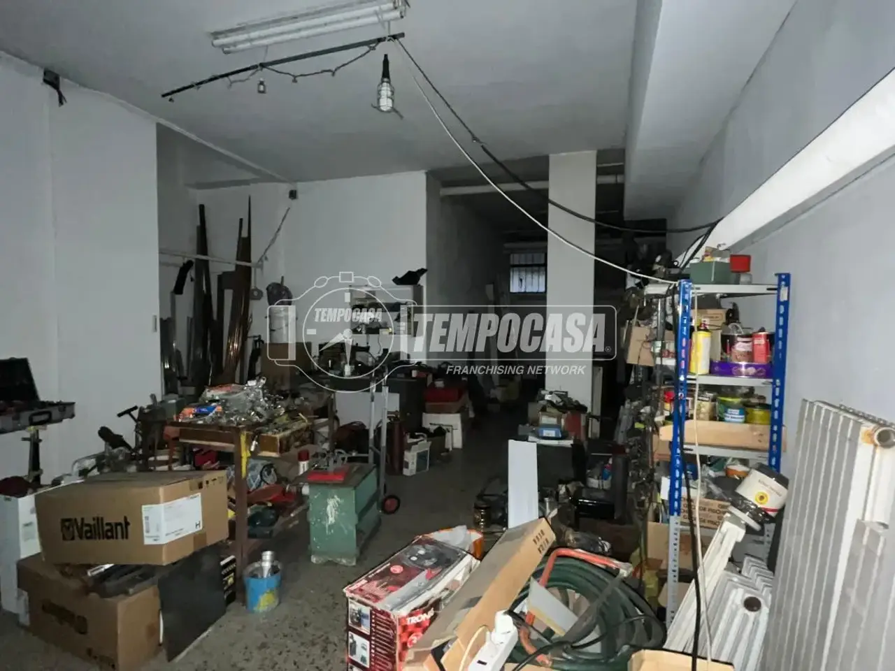 Magazzino in Via Privata Trilussa 13, Milano, {3} - Foto 1