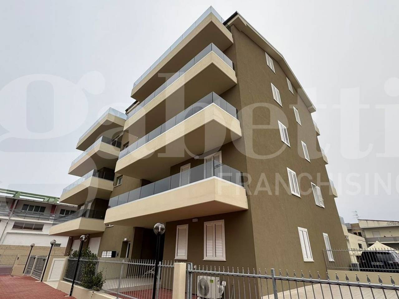 immagine annuncio 13 di 14