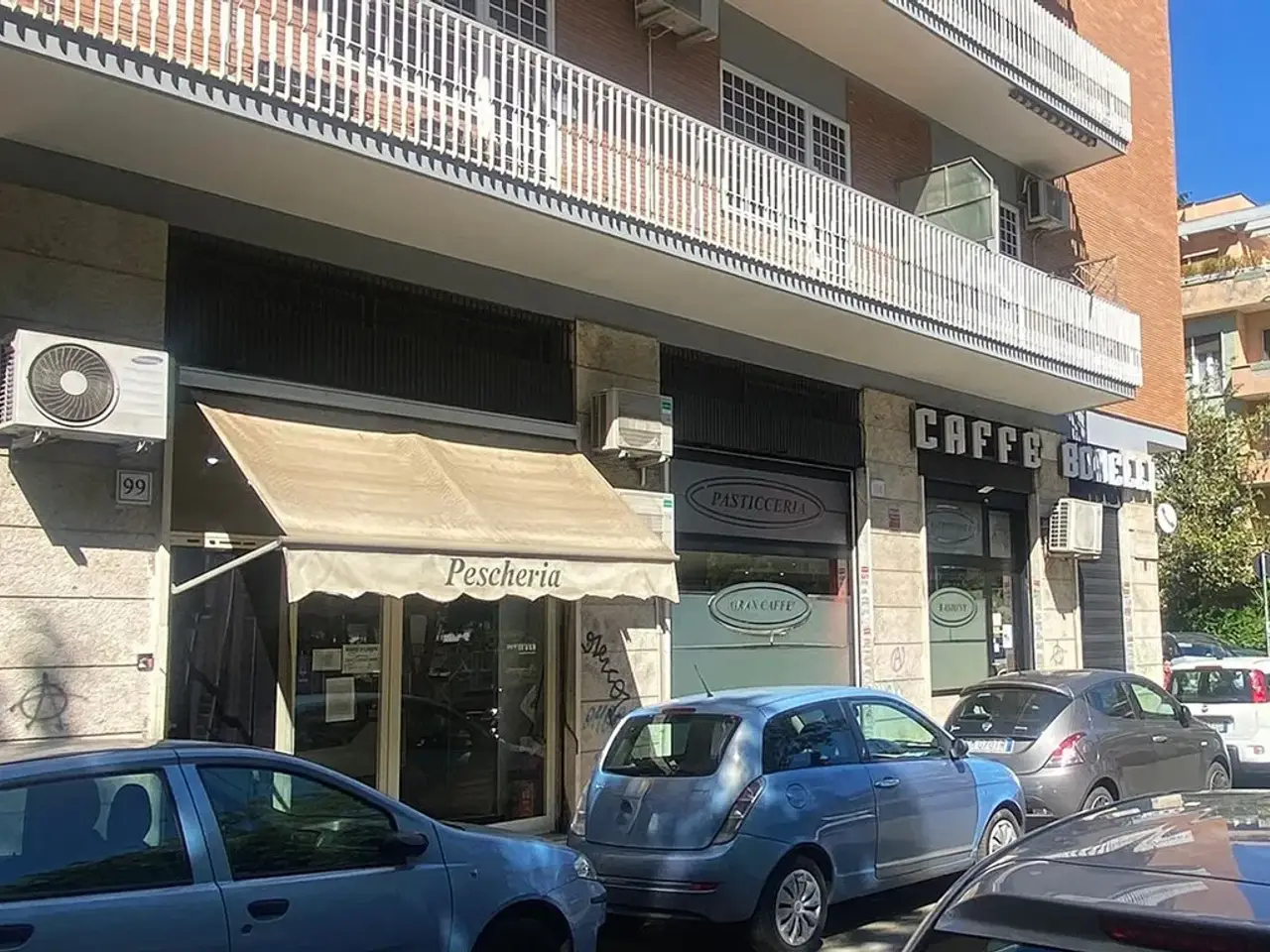 Negozio in Via Maria Barbara Tosatti, Roma, {3} - Foto 2