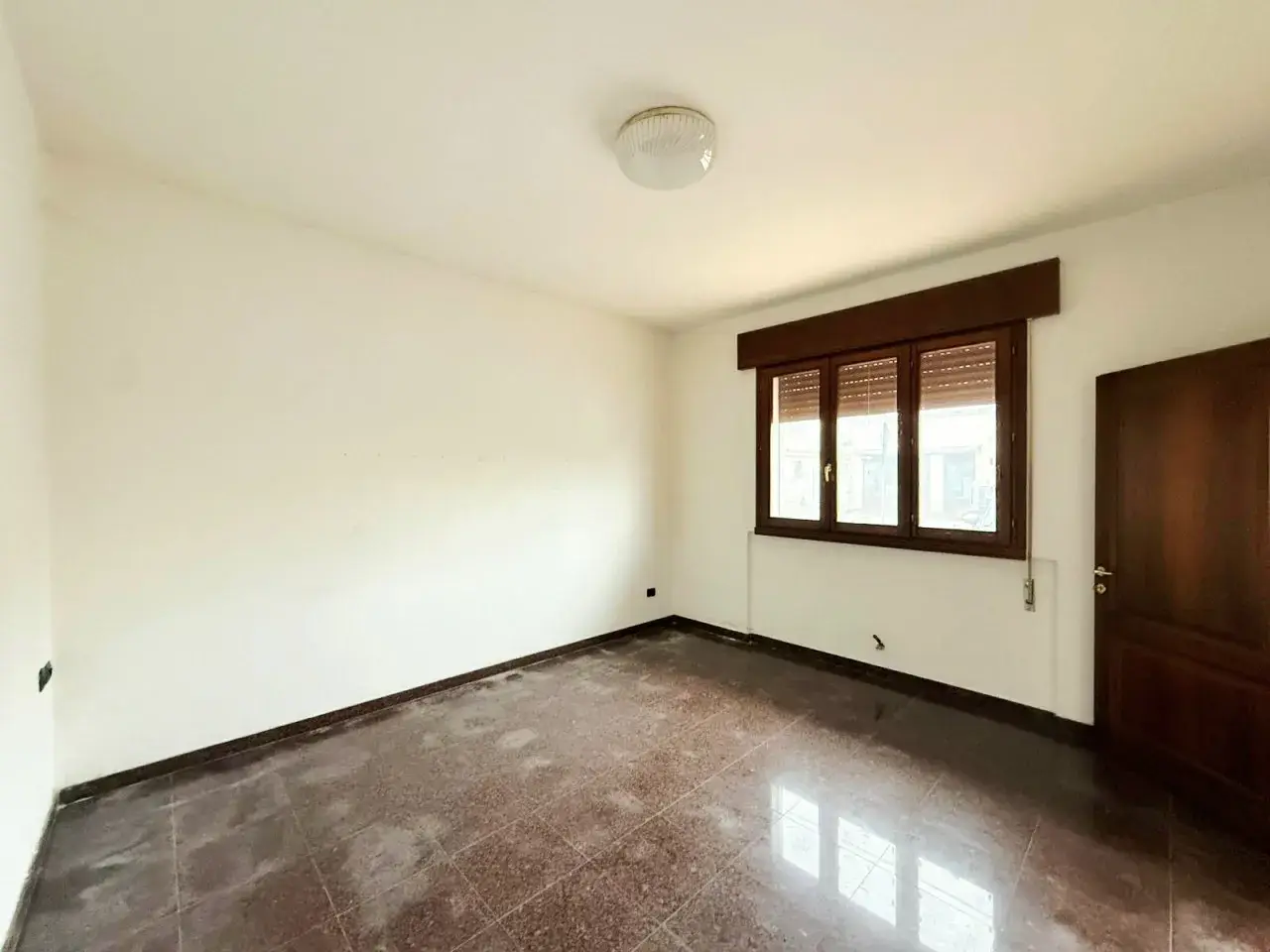 Negozio in Via Giuseppe Garibaldi, Villa Estense, {3} - Foto 1