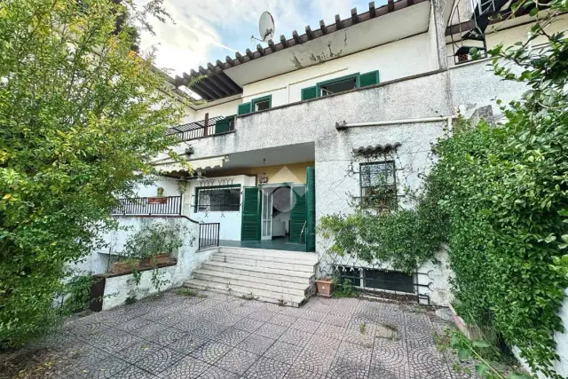 Terraced house in Via San Felice Circeo, Terracina - Photo 1