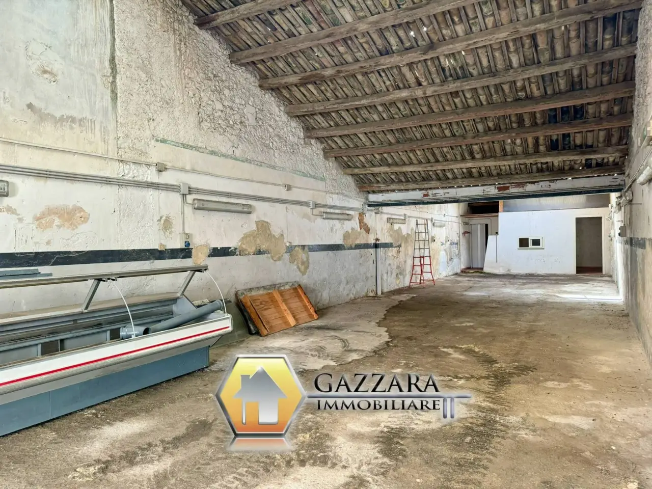 Esercizio commerciale in Vittorio Emanuele III 497, Canicattini Bagni, {3} - Foto 1