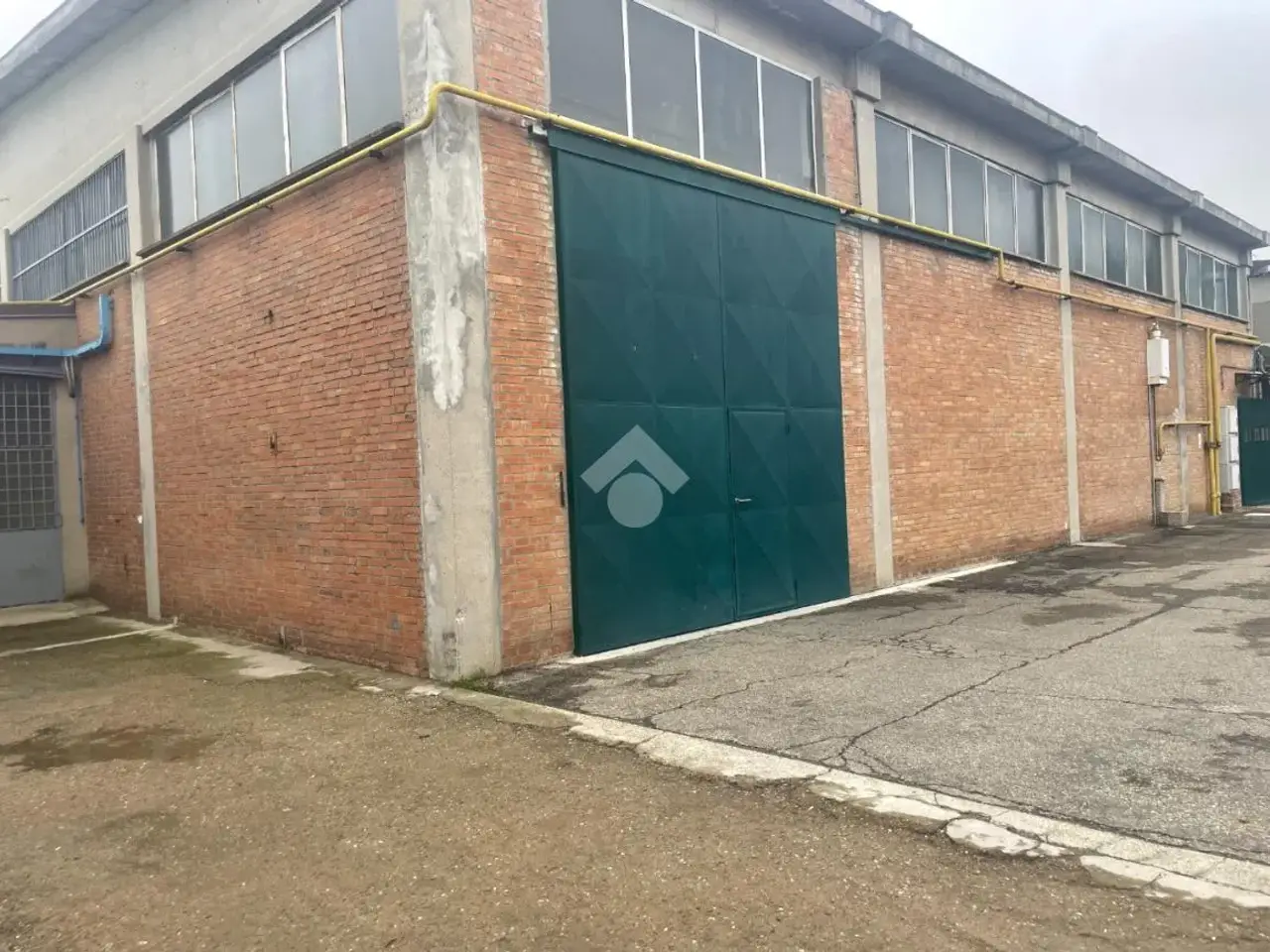Capannone in Via Massarenti -38, Castel Maggiore, {3} - Foto 1