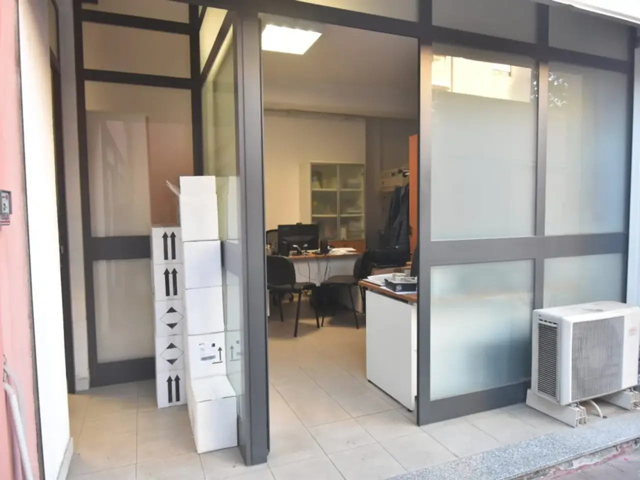 Magazzino in , Cagliari, {3} - Foto 1