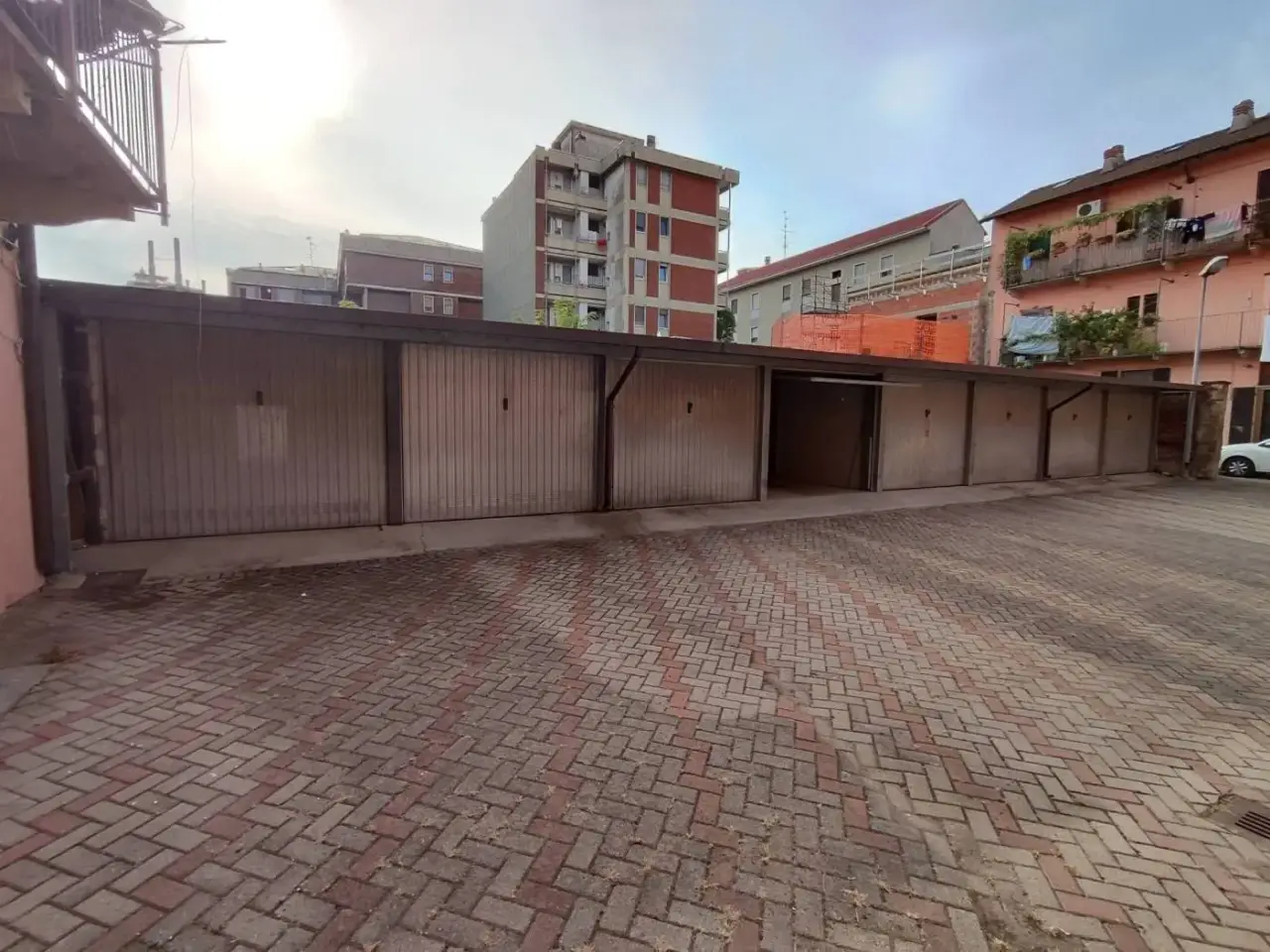 Parcheggio chiuso in Via Stefano Grosso 1, Novara, {3} - Foto 1