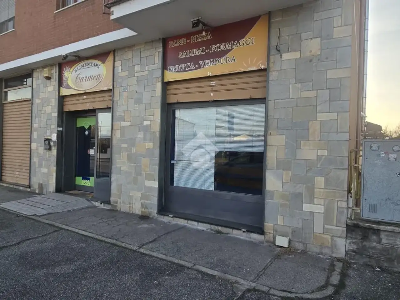 Negozio in Via Cascina Nuova, Settimo Torinese, {3} - Foto 2