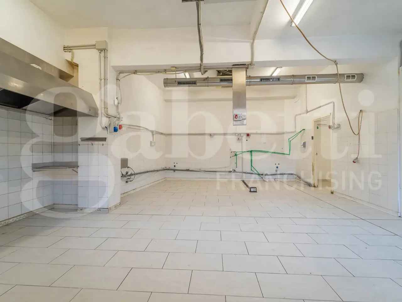 Laboratorio in Via Busalla 9, Roma, {3} - Foto 1