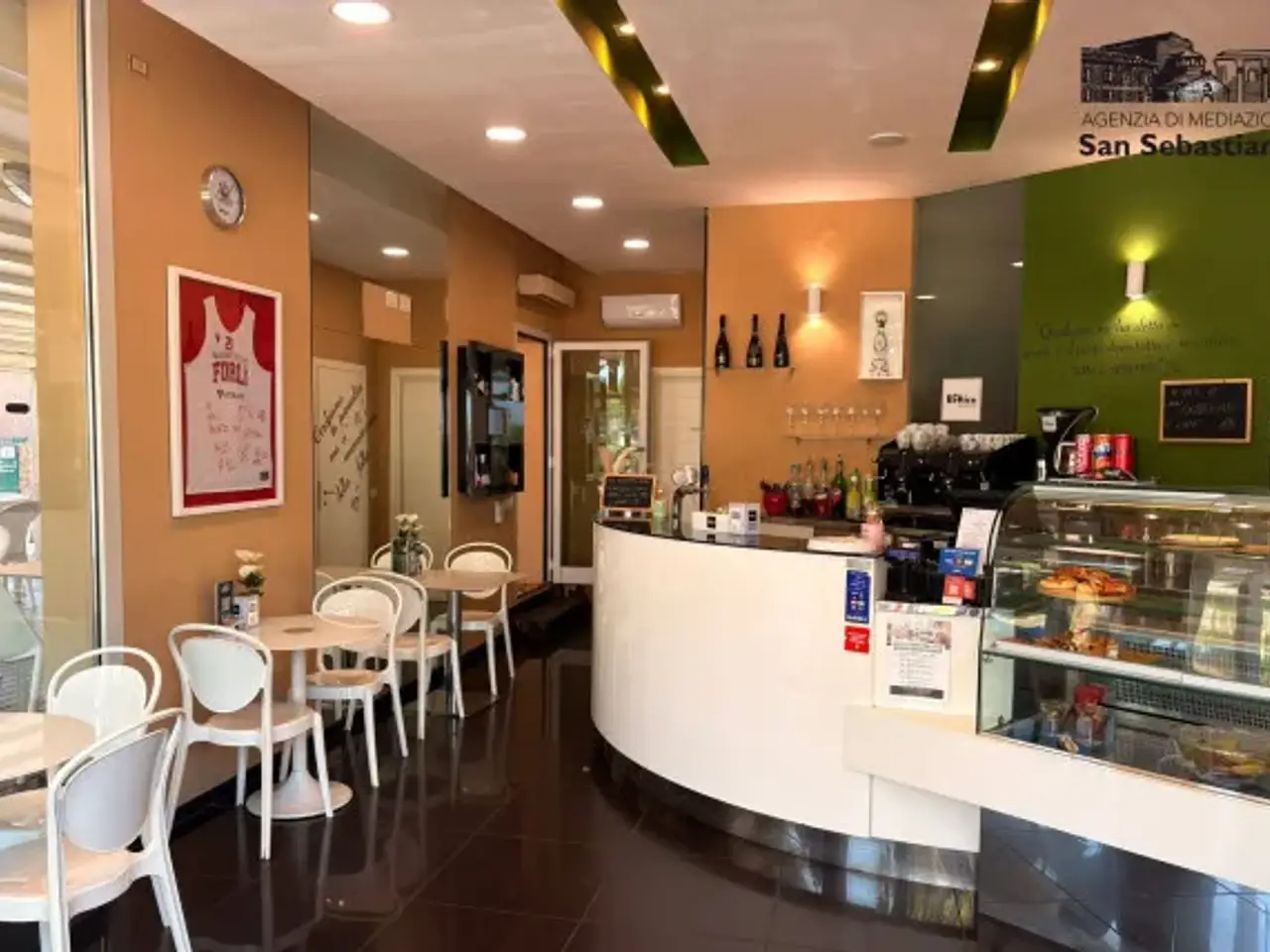 Bar in , Forli', {3} - Foto 1