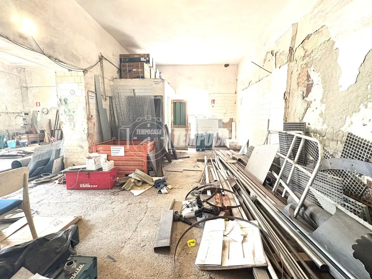 Magazzino in Via Tarquinia, Civitavecchia, {3} - Foto 2