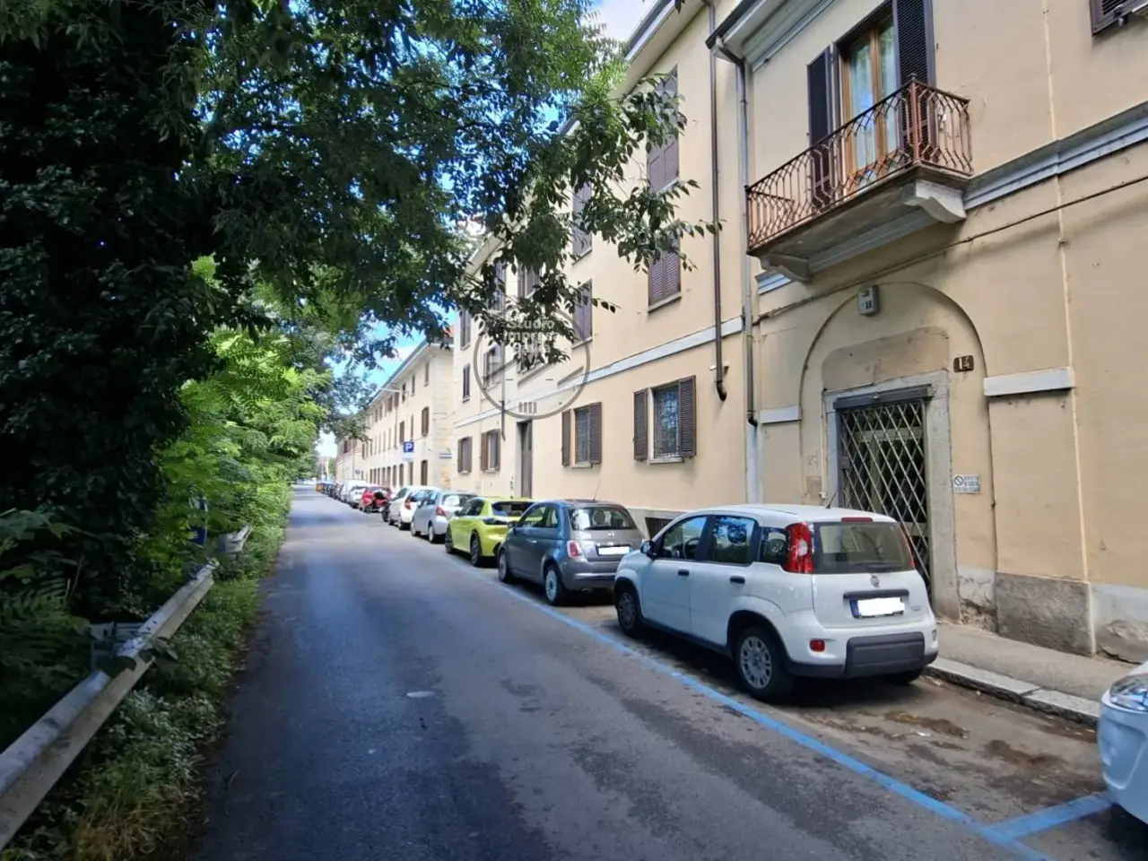 Negozio in Viale Argonne 14, Pavia, {3} - Foto 2