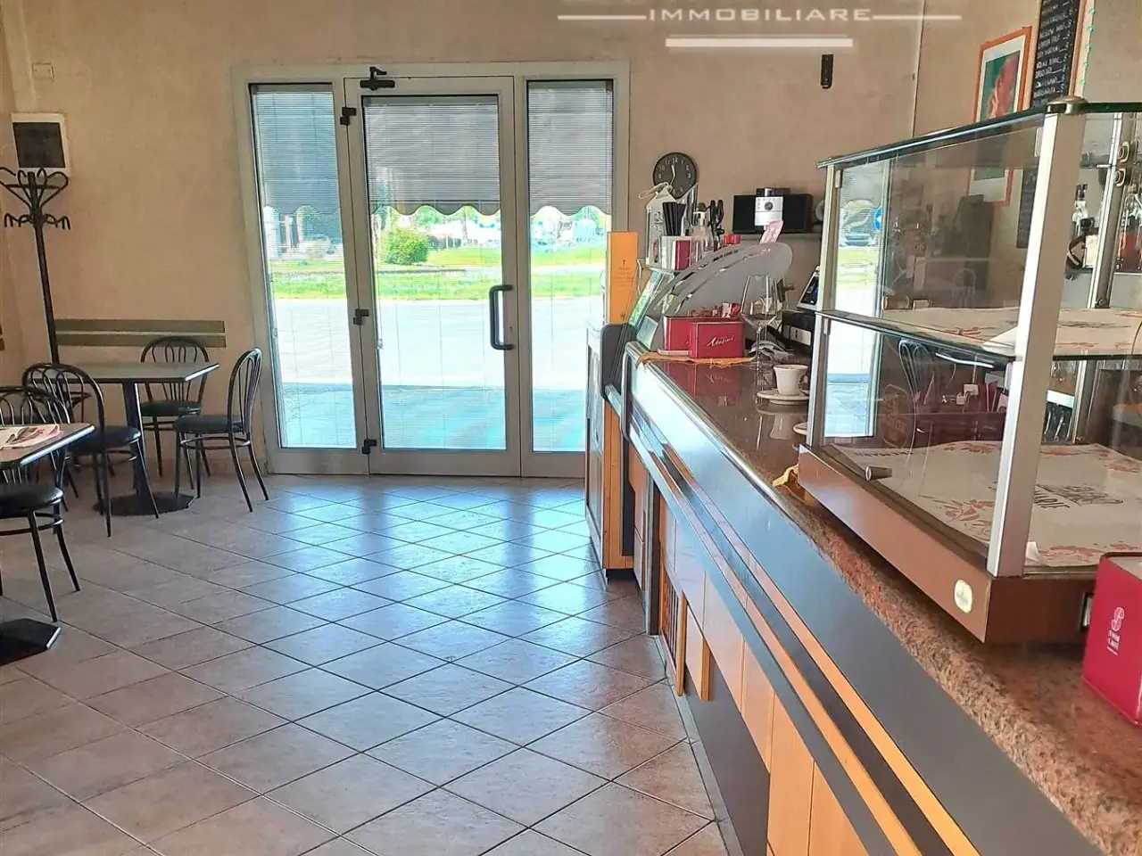 Negozio in , Ostiglia, {3} - Foto 2