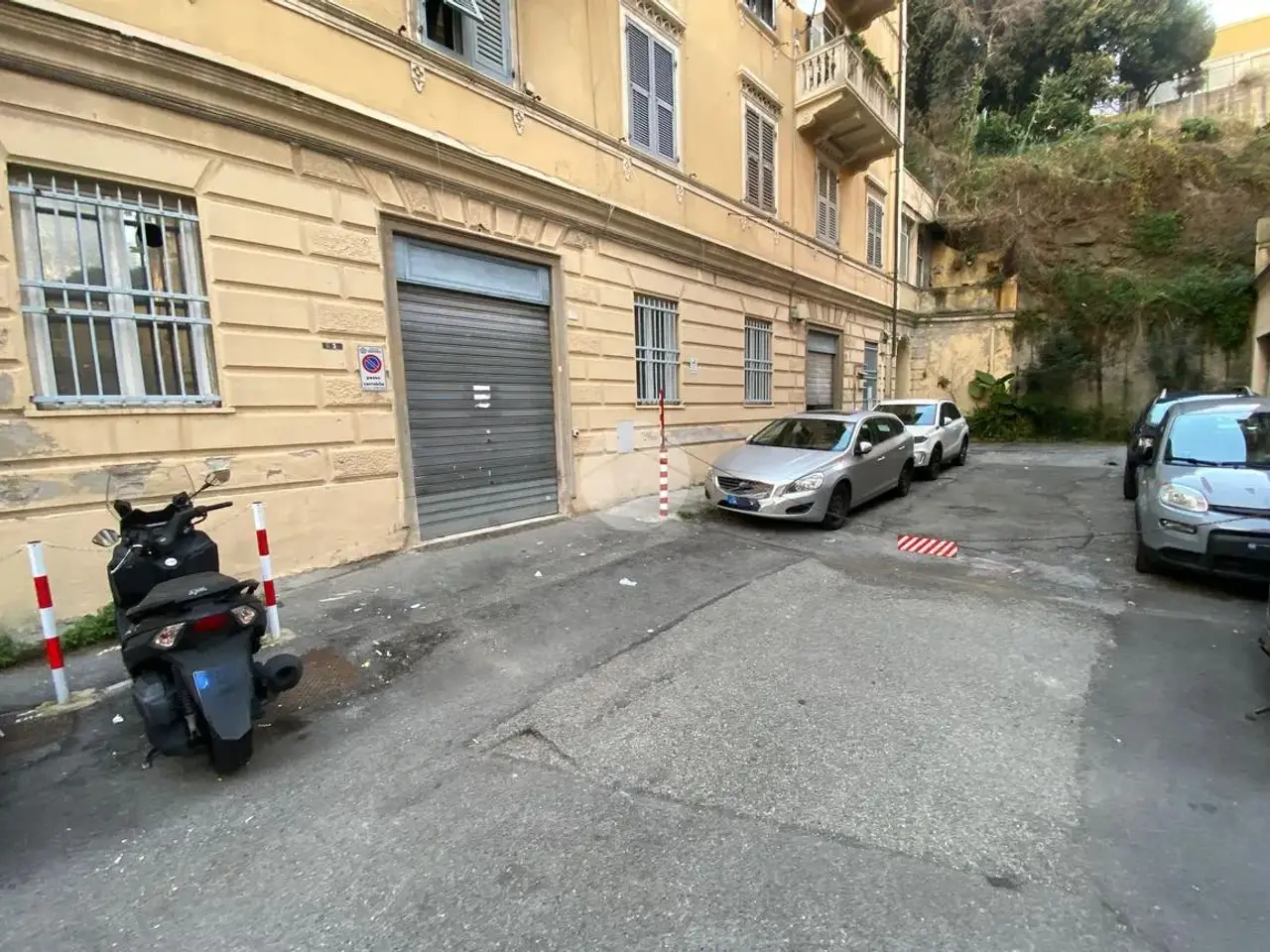 Magazzino in Via Ambrogio Negrone 39, Genova, {3} - Foto 1