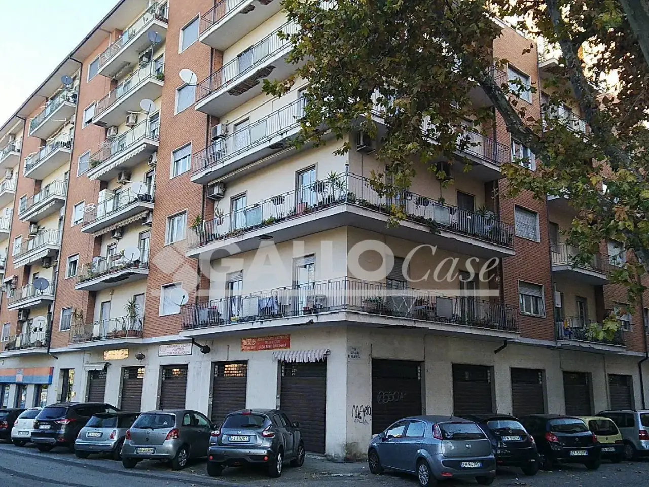 Negozio in Via Panebianco, Cosenza, Cosenza, {3} - Foto 1