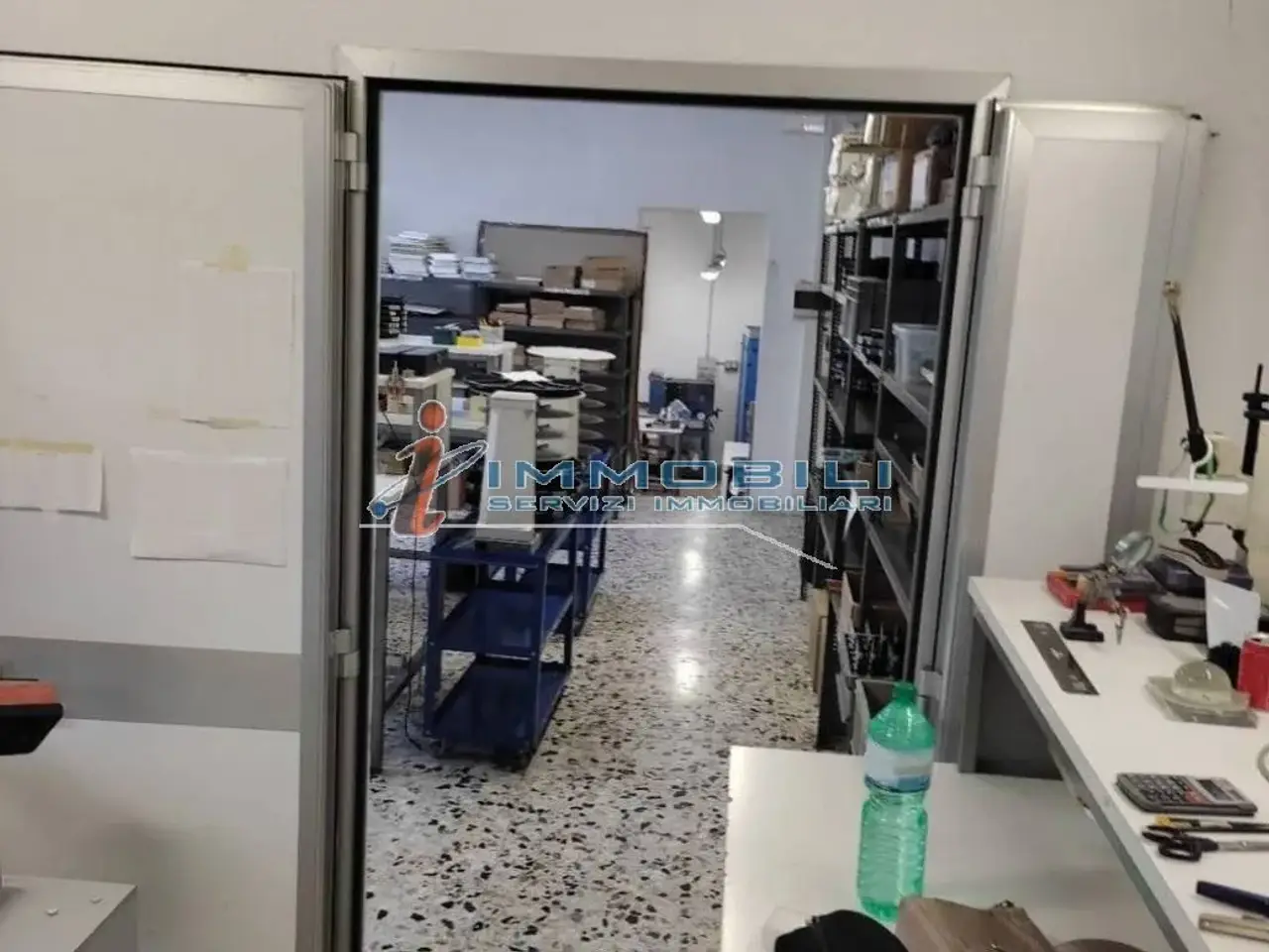 Laboratorio in Via Copernico, Settimo Milanese, {3} - Foto 1