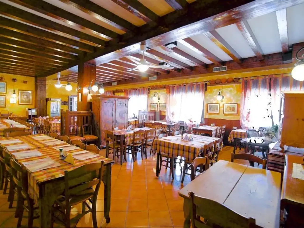 Albergo in , Revine Lago, {3} - Foto 1