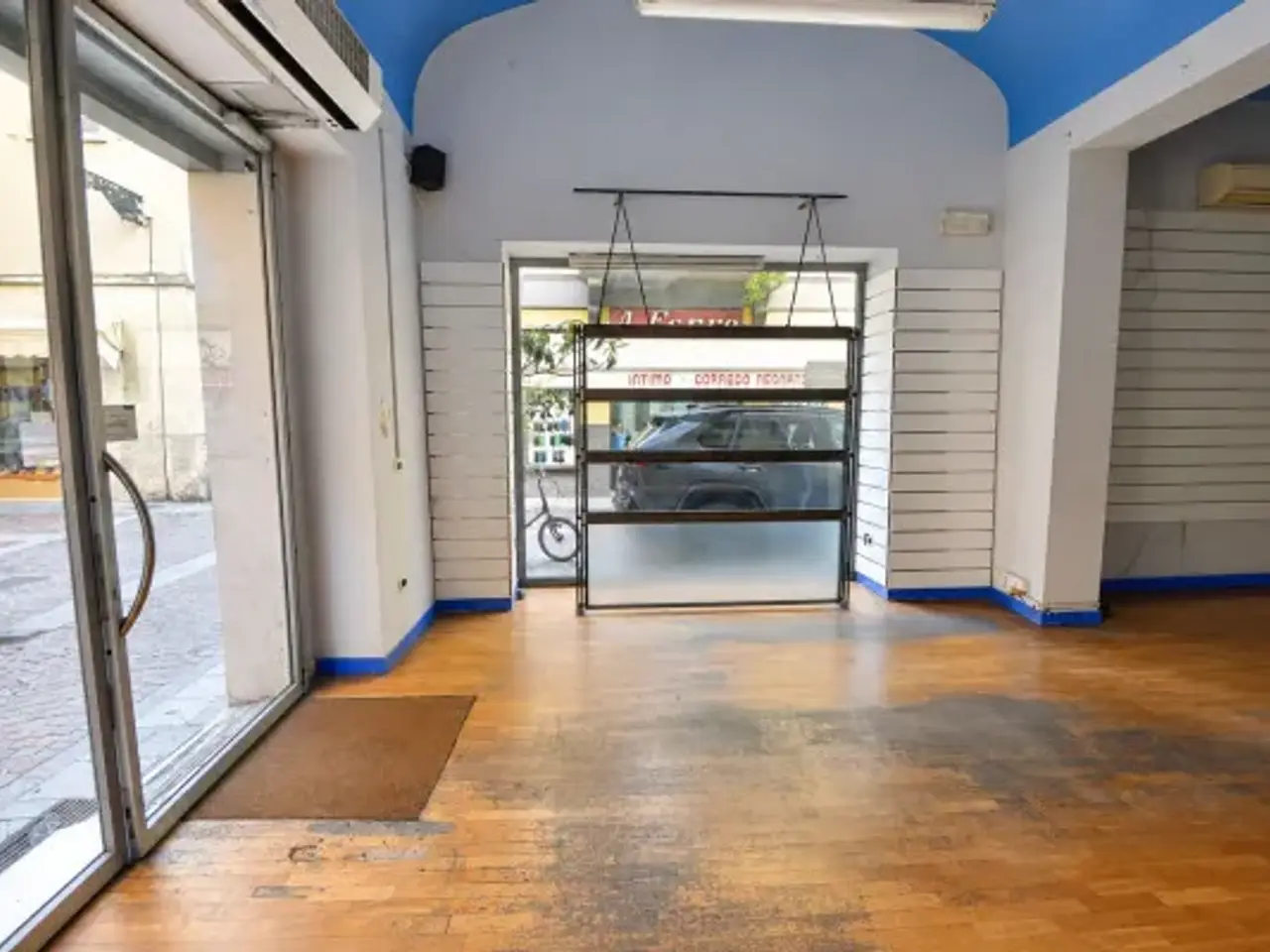 Negozio in , Parma, {3} - Foto 2