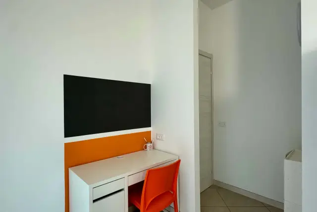 insertion image