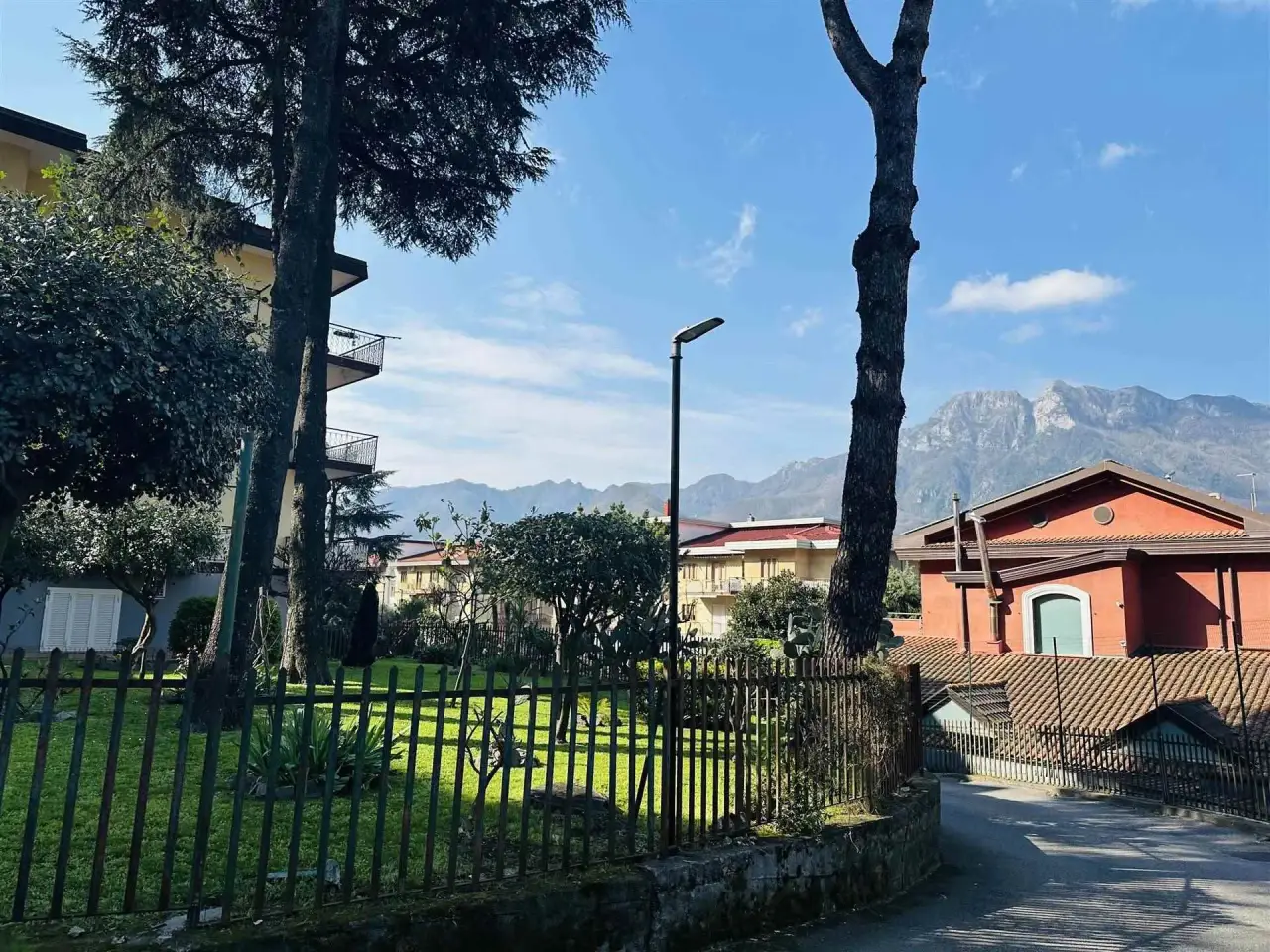 Magazzino in Via E De Filippis, Cava De' Tirreni, {3} - Foto 1