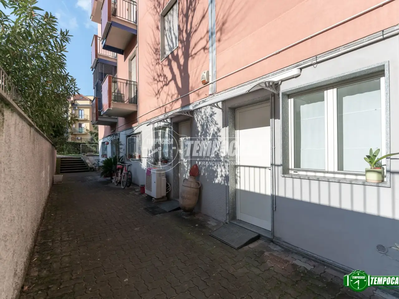 Ufficio in Via Privata Carlo Innocenzo Frugoni 26, Milano, {3} - Foto 1