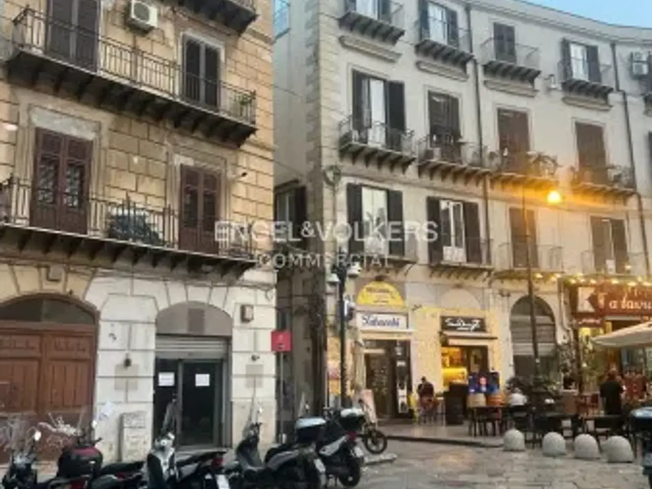 Negozio in Piazza San Domenico 5, Palermo, {3} - Foto 2