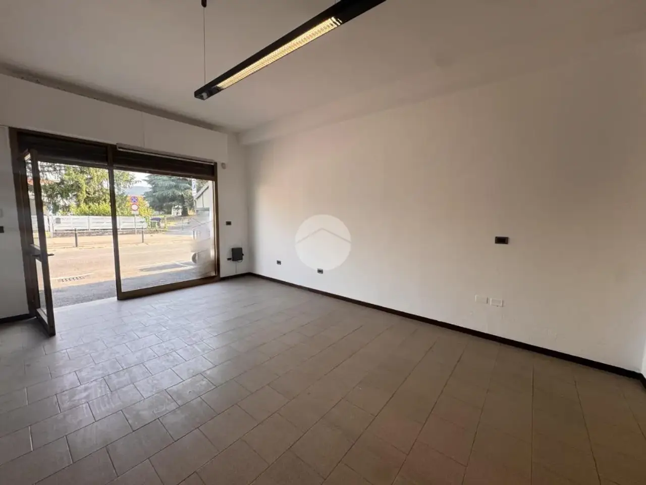 Negozio in Via Libertà 17, Passirano, {3} - Foto 1