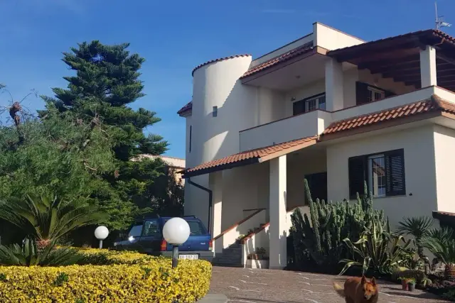 Villa in Via Monte di Cuma, Pozzuoli - Foto 1