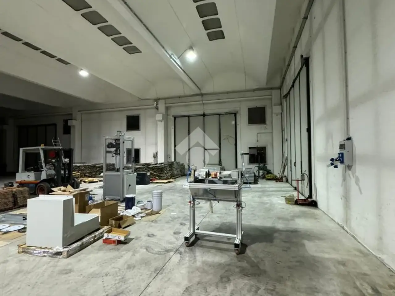 Capannone in Via Nazionale, Trescore Balneario, {3} - Foto 1