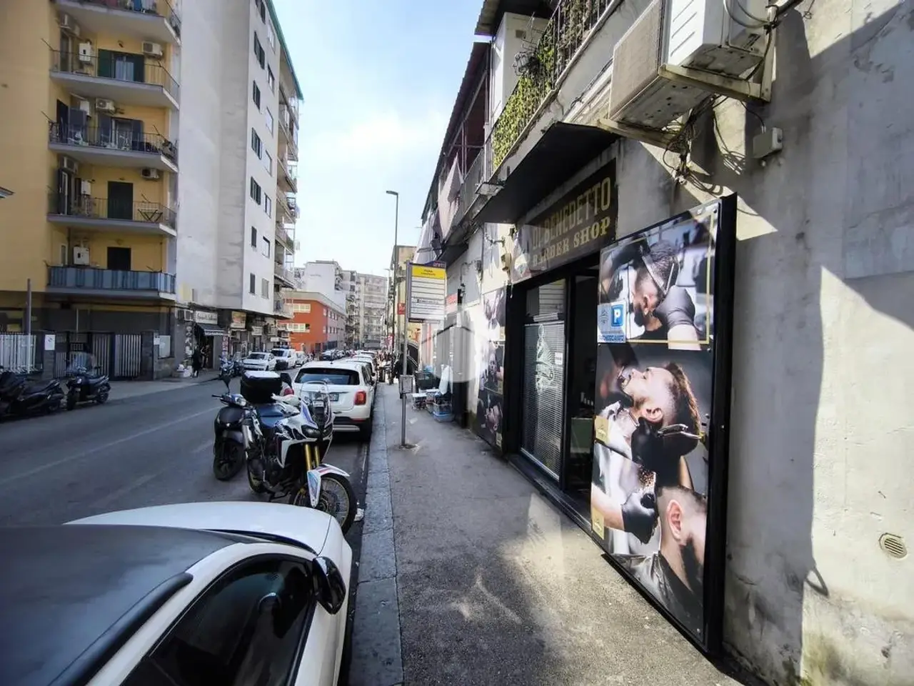 Negozio in Via Pigna 213, Napoli, {3} - Foto 1