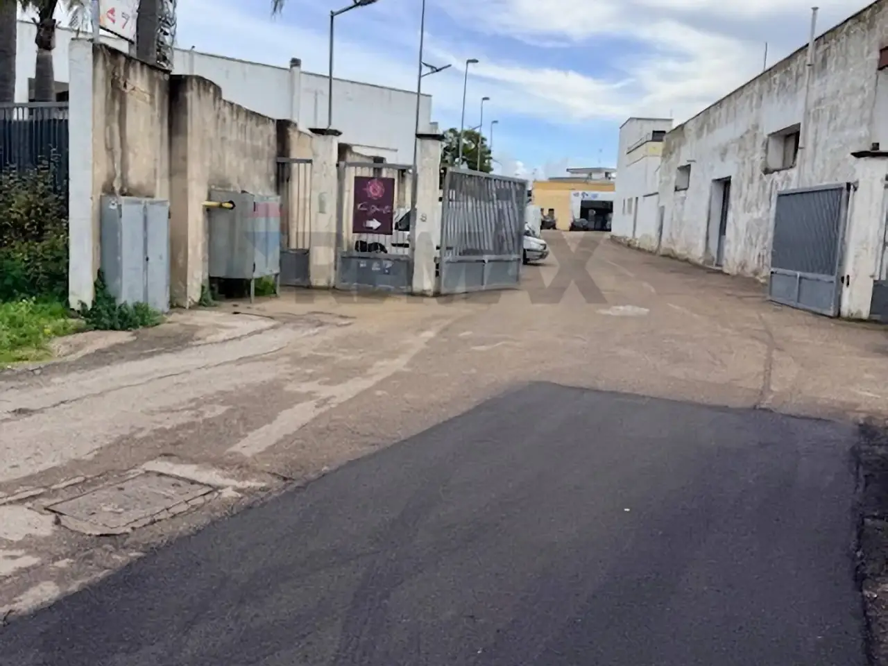Capannone in Strada Comunale delle Pezze 3, Carmiano, {3} - Foto 2