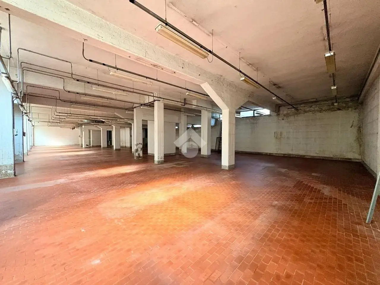 Magazzino in Via Adriano Cecioni 105, Firenze, {3} - Foto 1