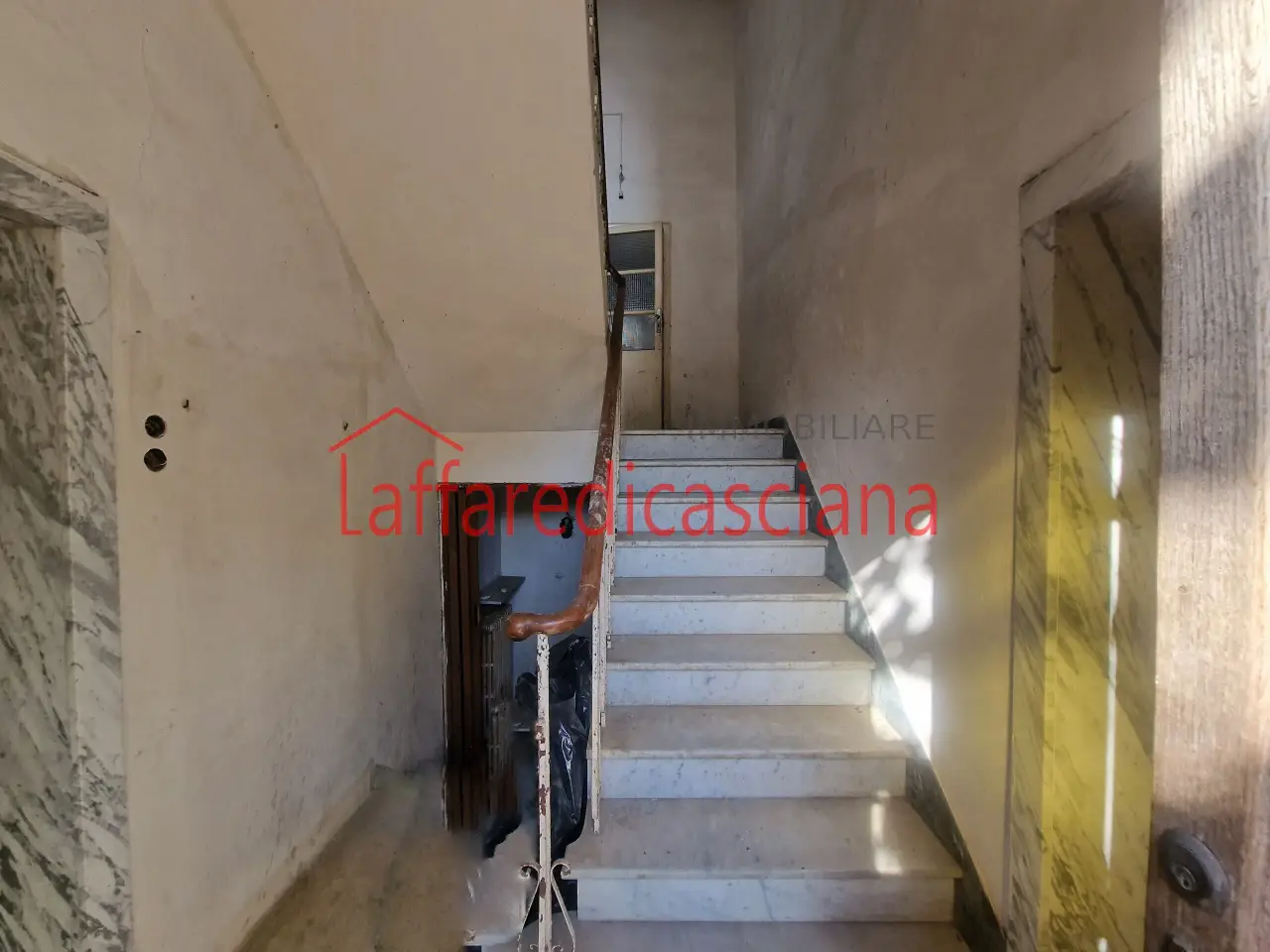 Palazzina commerciale in Viale Regina Margherita, Casciana Terme Lari, {3} - Foto 2