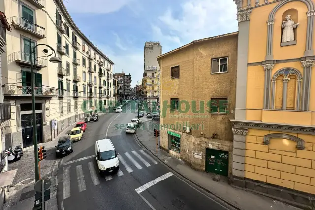 Büro in Corso Vittorio Emanuele 18, Napoli - Foto 1