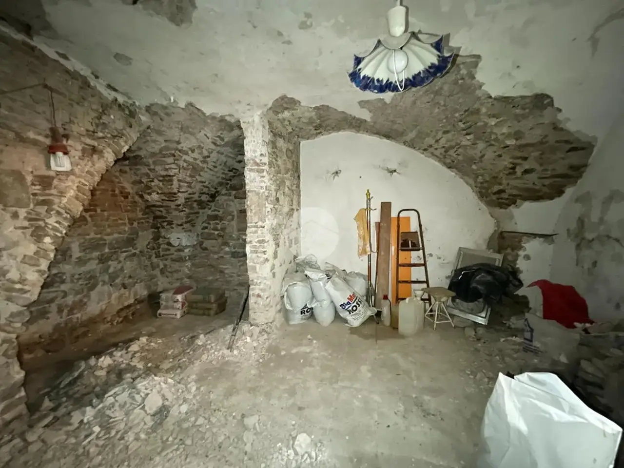 Magazzino in Vicolo Vicolo dei Bottini 10, Sanremo, {3} - Foto 2