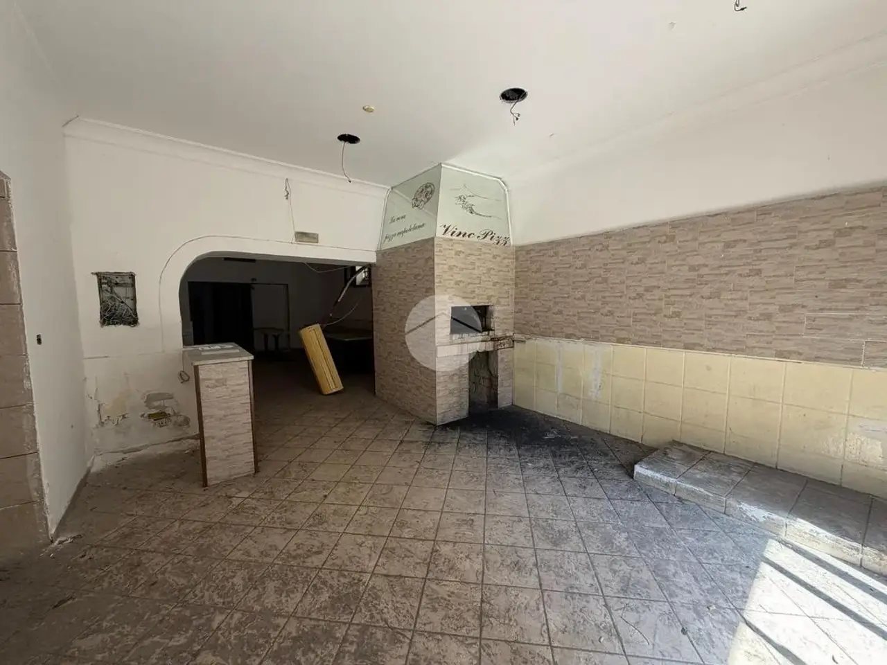 Negozio in Via Nuova Poggioreale 45, Napoli, {3} - Foto 2