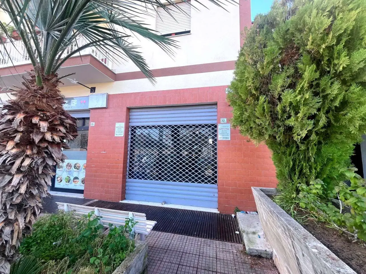 Negozio in Via Generale Domenico Chinnici , Palermo, {3} - Foto 1