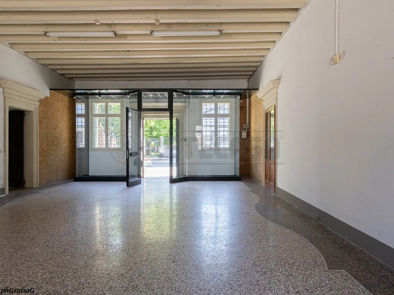 Palazzina commerciale in Via Capovilla, Villaverla, {3} - Foto 1