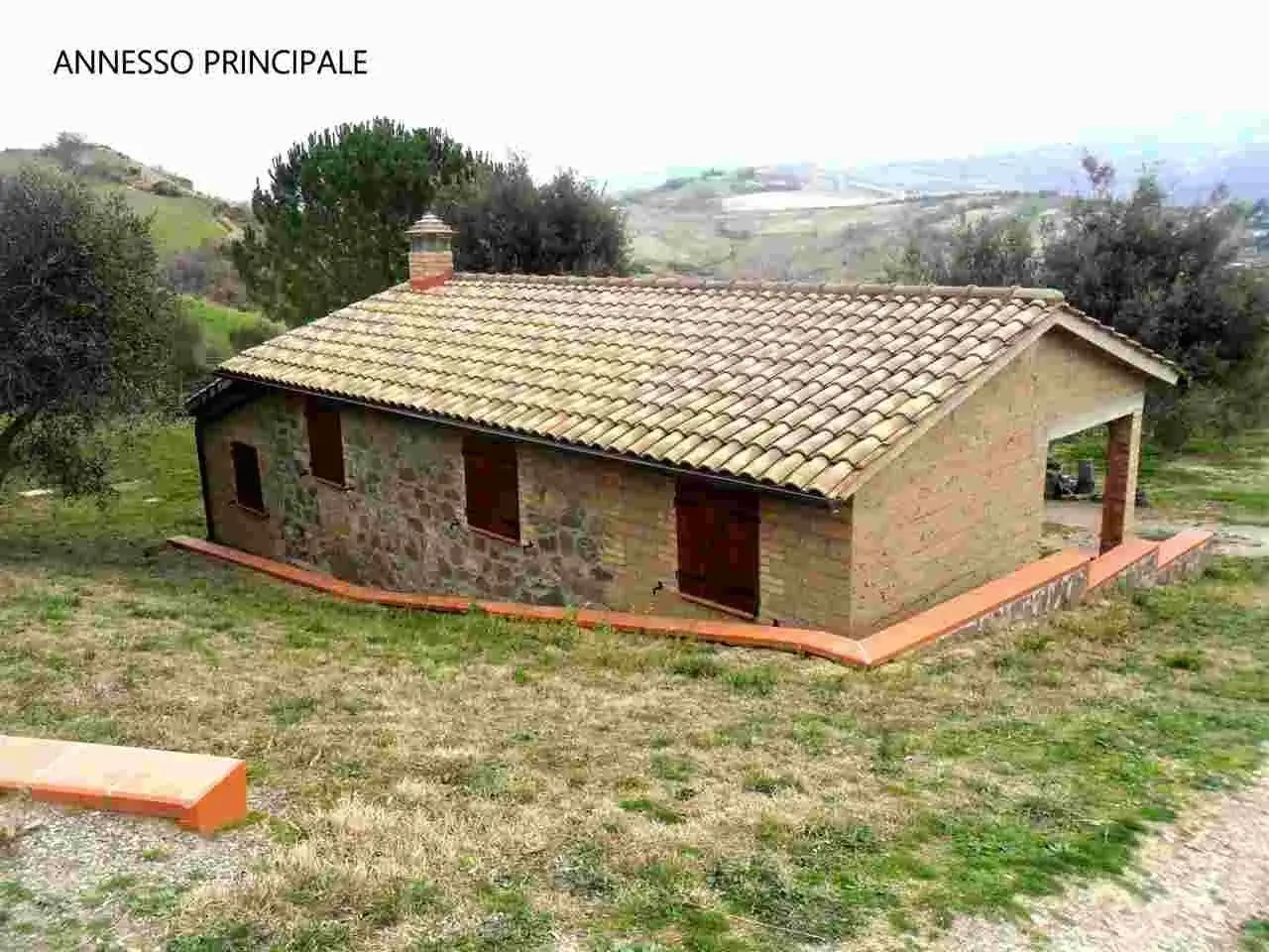 Azienda agricola in Vicino al Paese, Cinigiano, Grosseto, Cinigiano, {3} - Foto 1