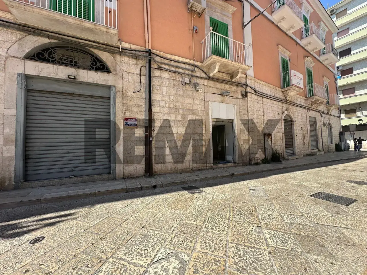 Negozio in Via Respa 8, Molfetta, {3} - Foto 1